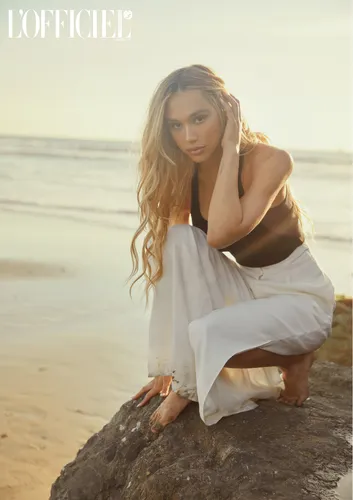 Alexis Ren Wall Poster picture 1164597