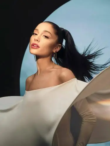 Ariana Grande Wall Poster picture 1017352
