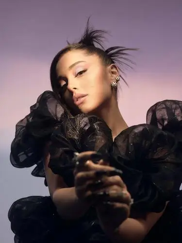 Ariana Grande Wall Poster picture 1017364