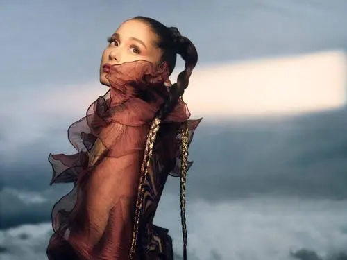 Ariana Grande Wall Poster picture 1017368