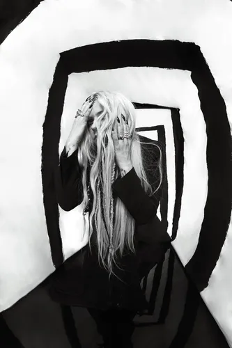 Avril Lavigne Drawstring Backpack - idPoster.com