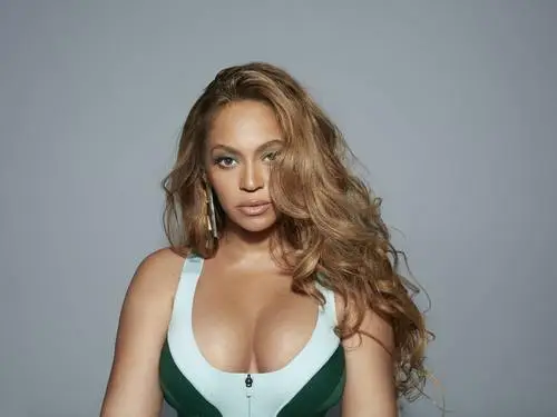 Beyonce White Tank-Top - idPoster.com