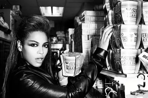 Beyonce Wall Poster picture 912482