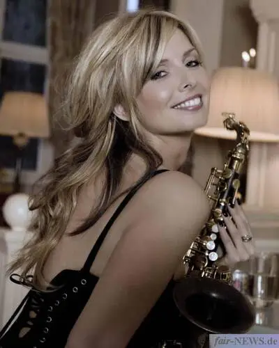 Candy Dulfer Jigsaw Puzzle picture 88231