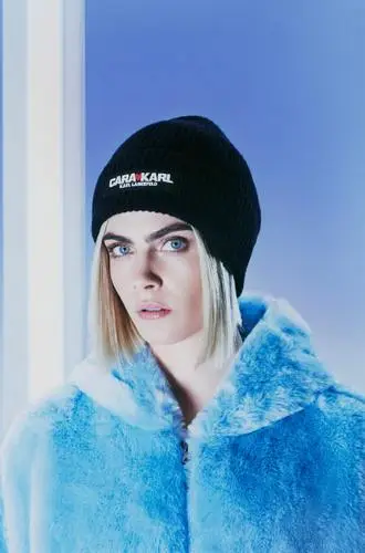 Cara Delevingne Wall Poster picture 1045200