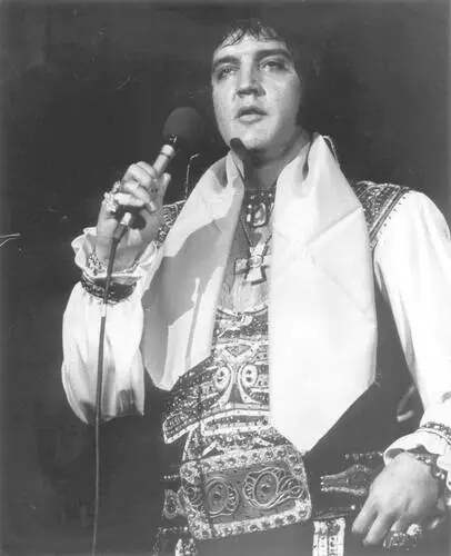 Elvis Presley Wall Poster picture 352135