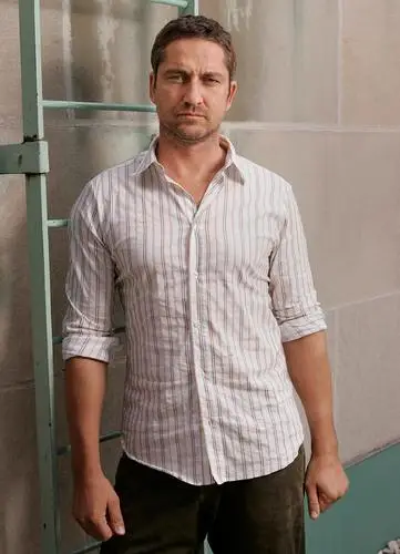 Gerard Butler Wall Poster picture 504221