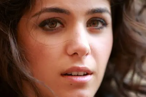 Katie Melua Women's Colored Tank-Top - idPoster.com