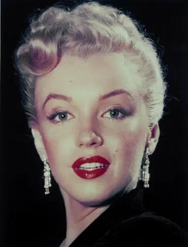 Marilyn Monroe Wall Poster picture 789542
