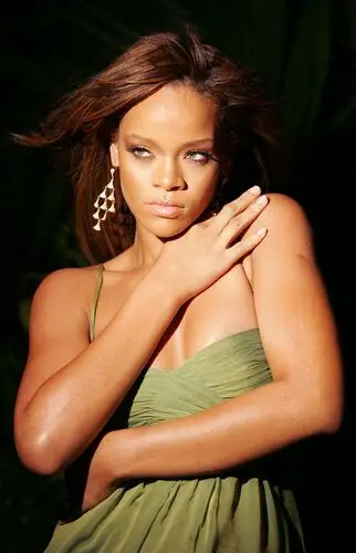 Rihanna Men's Colored  Long Sleeve T-Shirt - idPoster.com