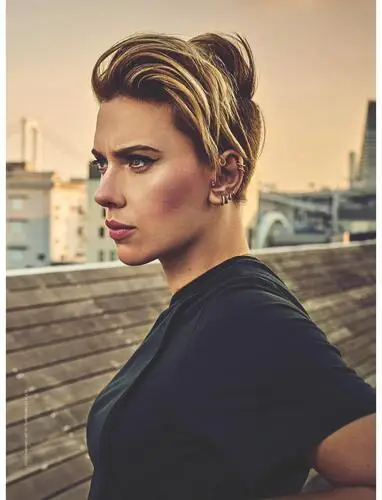 Scarlett Johansson Wall Poster picture 694547