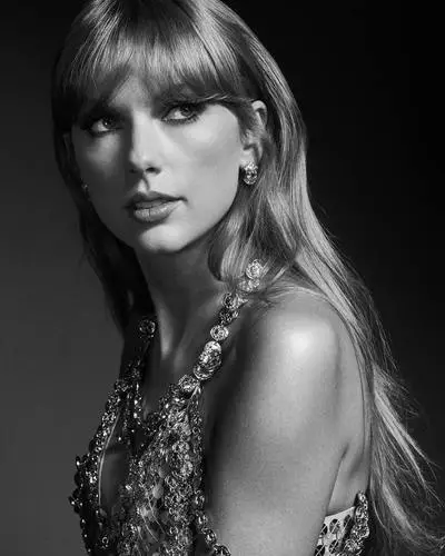 Taylor Swift Tote Bag - idPoster.com